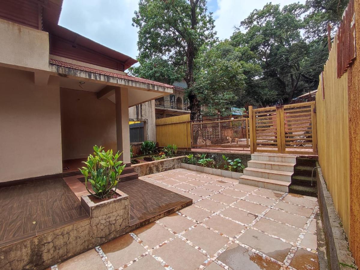 Nivritti Villa Matheran Exteriér fotografie