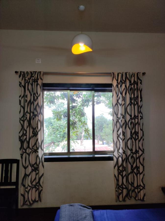 Nivritti Villa Matheran Exteriér fotografie