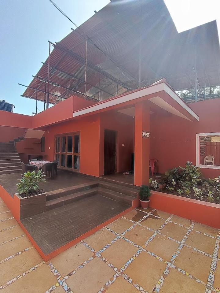 Nivritti Villa Matheran Exteriér fotografie
