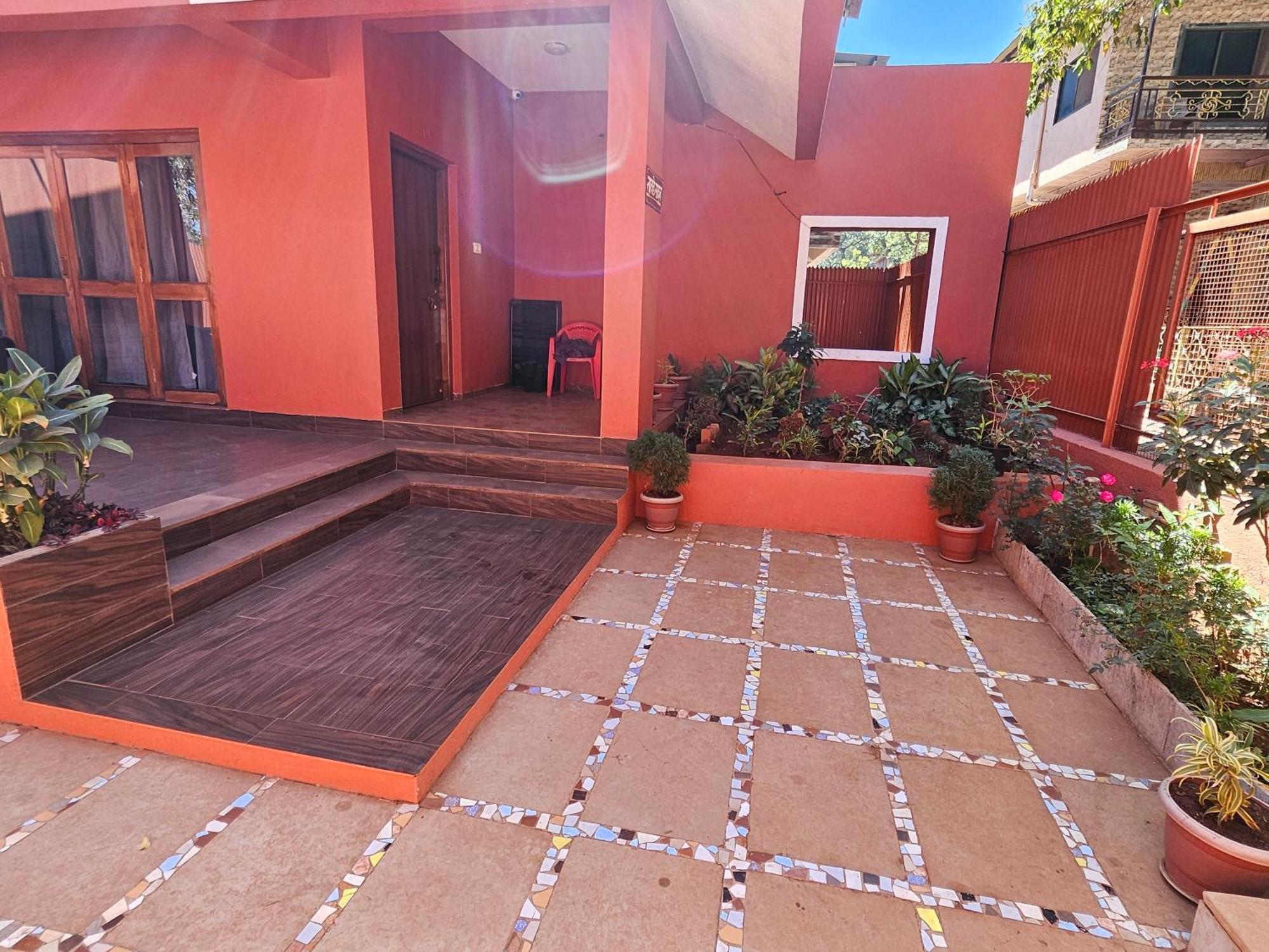 Nivritti Villa Matheran Exteriér fotografie