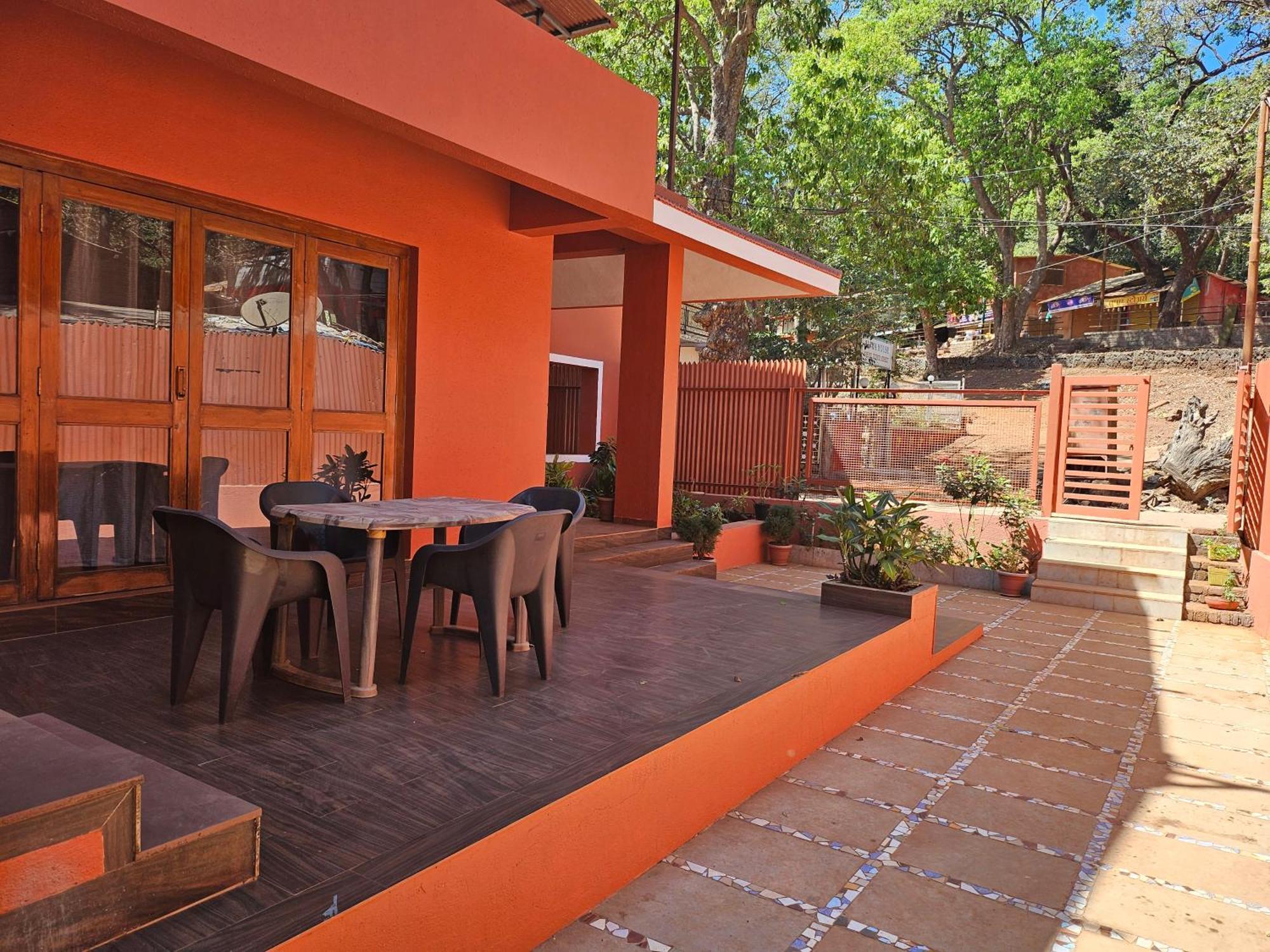 Nivritti Villa Matheran Exteriér fotografie